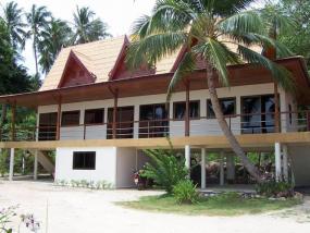 Bungalow Chills Resort