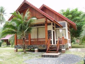 Bungalow Wattana Resort