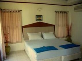 Bungalow Blue Ocean Garden