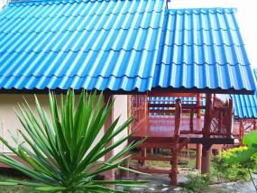 Bungalow Moon Beach Bungalows
